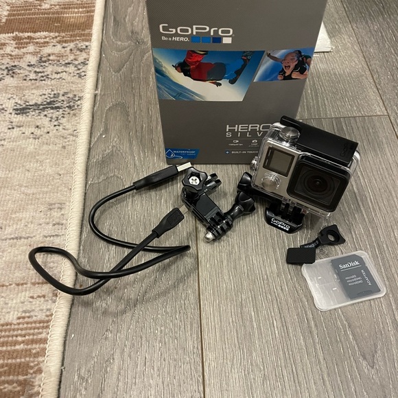 GoPro Hero4 Silver - Picture 3 of 4
